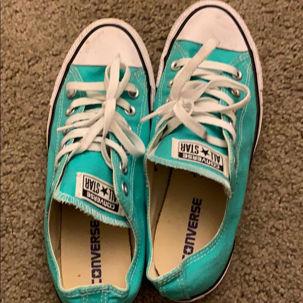 Turquoise converse